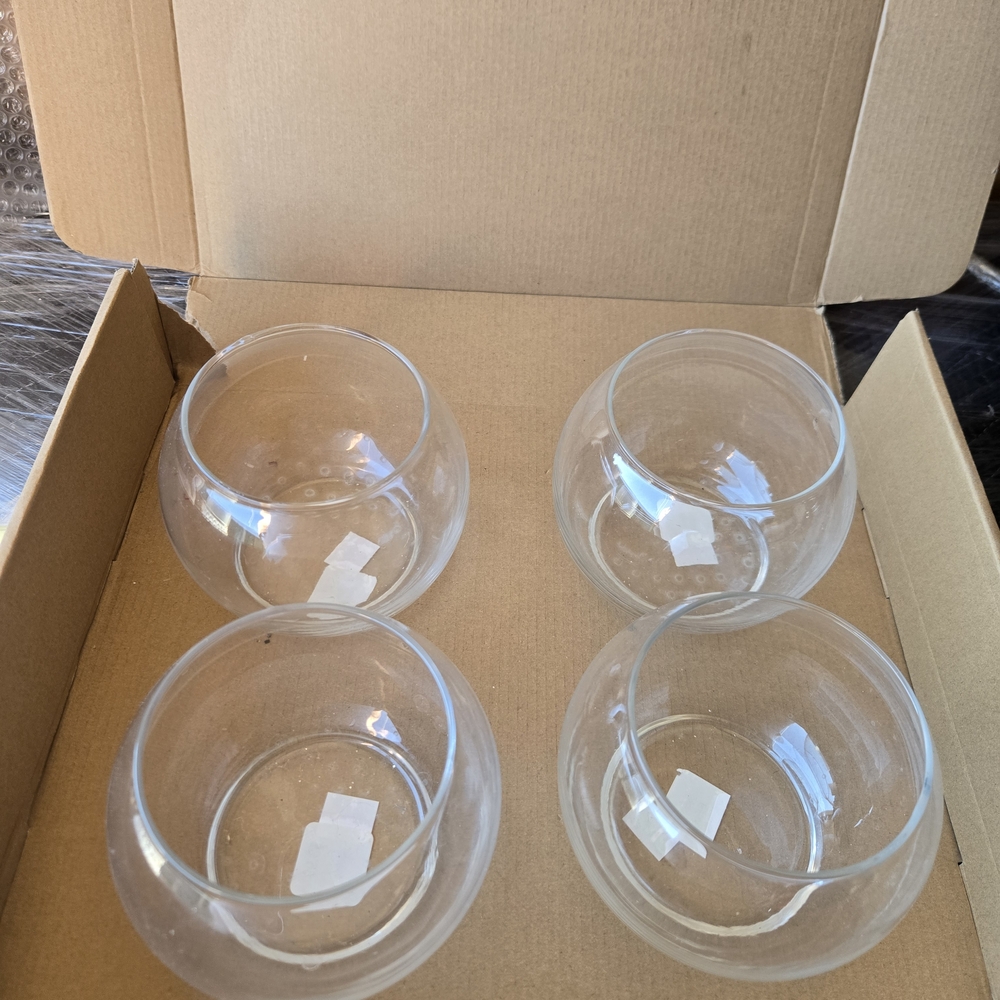 Clear Glass Bubble Bowl /Globe Flower Vases. Set Of 4